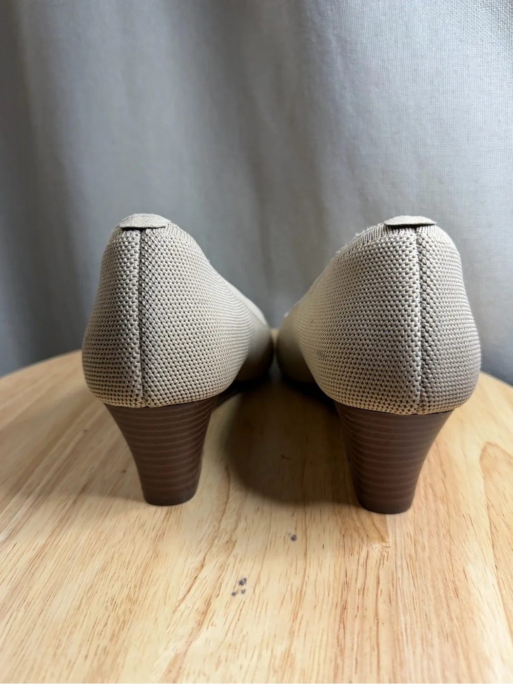 Vivaia women’s wedge shoes